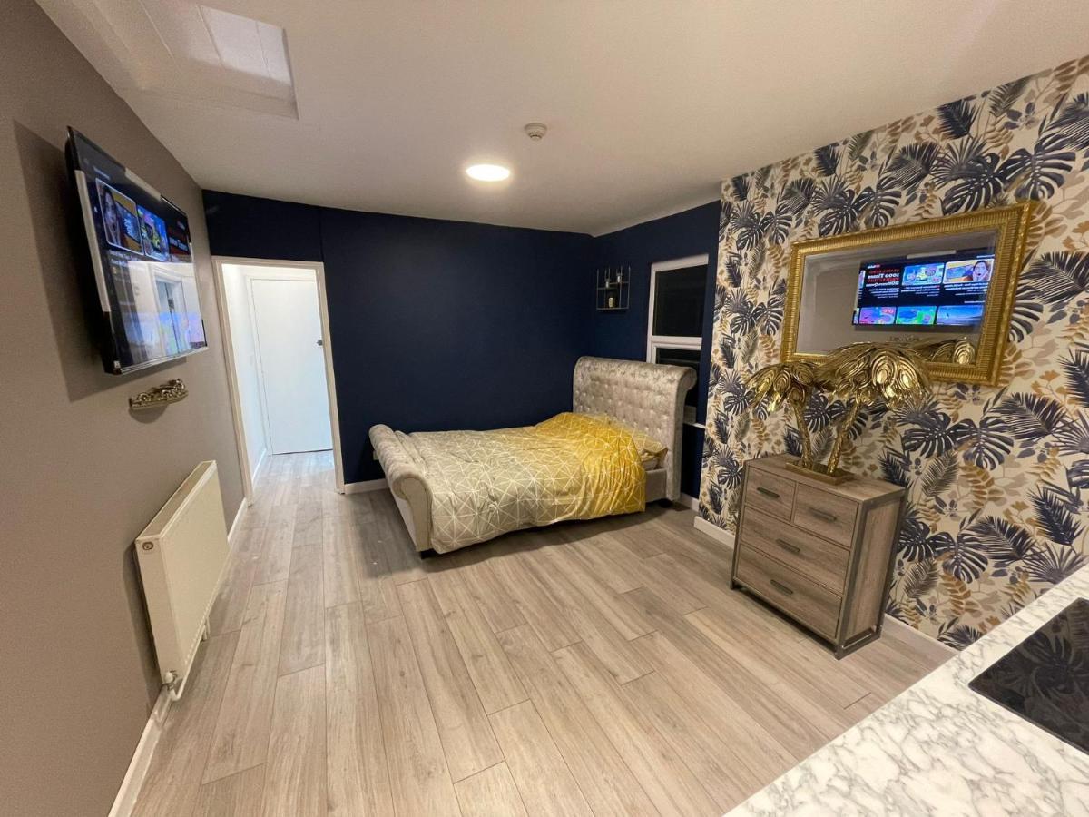 Selection Of Stylish Apartments Within Walking Distance Of Cardiff City Centre Zewnętrze zdjęcie